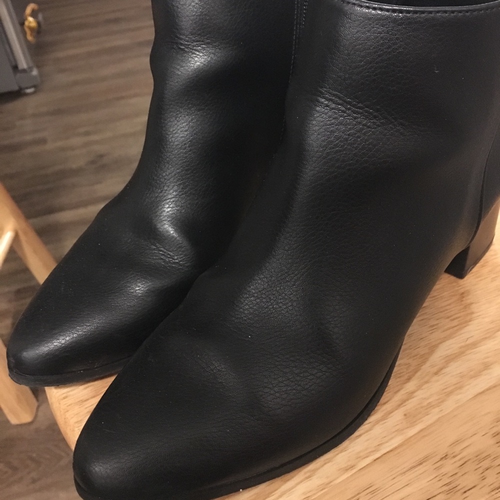Old Navy Boots!!